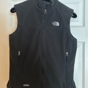 The North Face Black Windwall Vest